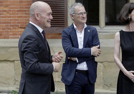EHU acata la decisi&oacute;n de la Justicia y crear&aacute; plazas para los alumnos que suspendieron euskera en la PAU | Albisteak | Scoop.it