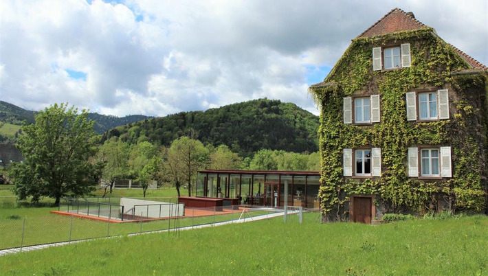150 ans de la naissance d'Albert Schweitzer : à Gunsbach, des visiteurs du monde entier viennent visiter sa maison  | Thématique Humanisme rhénan | Scoop.it