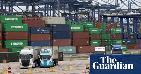 Foreign lorry drivers to be allowed to make more UK deliveries | Supply chain crisis | The Guardian | Macroeconomics: UK economy, IB Economics | Scoop.it