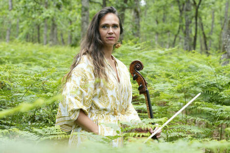 &laquo;&nbsp;Le Silence de la for&ecirc;t&nbsp;&raquo;, la fable &eacute;cologique de la violoncelliste Olivia Gay jou&eacute;e au pied des arbres | architecture, urbanisme, environnement, paysage, &eacute;nergie, territoires... : le fil d'actu de la FNCAUE | Scoop.it