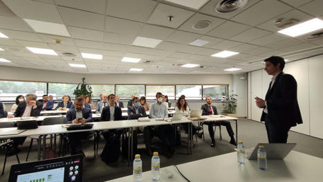 Representantes de EDP Redes y de las empresas del Foro sectorial de Redes inteligentes comparten su visi&oacute;n sobre las inversiones en digitalizaci&oacute;n y las problem&aacute;ticas actuales del sector en un encu... | Actividades Cl&uacute;ster | Scoop.it