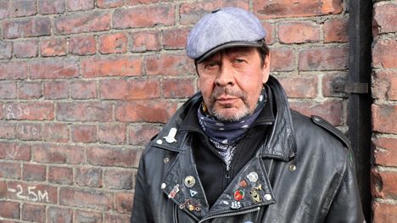 N&auml;in julkisuudenhenkil&ouml;t muistelevat Pate Mustaj&auml;rve&auml; | 1Uutiset - Lukemisen t&auml;hden | Scoop.it