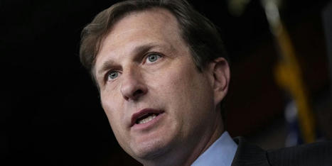 Sold! Wealthy N.Y. congressman dumps up to $37.1 million in stocks and bonds amid pressure to divest - RawStory.com | Operation Deimos | Scoop.it