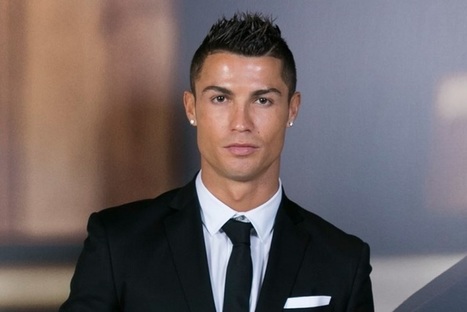 Ronaldo Net Worth In Rupees : Cristiano Ronaldo What Makes Cristiano