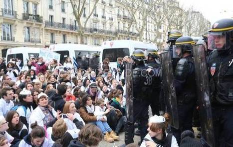 La manifestation parisienne des sages-femmes tourne à l'affrontement avec les CRS | ACTUALITÉ | Scoop.it