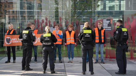 Gegen &bdquo;Letzte Generation&ldquo; und &bdquo;Extinction Rebellion&ldquo;: Knapp 2000 Verfahren nach Klimaprotesten in Berlin | Kompass-Aktuell | Scoop.it