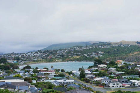 Celine Dion ‘Siren Battles’ Prompt Complaints in New Zealand City | Trans Tasman Migration | Scoop.it