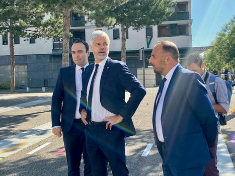 Laurent Wauquiez en visite à Bron pour faire le point sur Terraillon | Labo Cités - L'actualité de la politique de la ville en Auvergne-Rhône-Alpes | Scoop.it