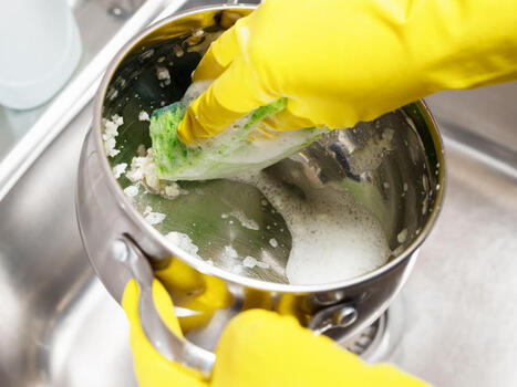 Br&auml;nt fast i kastrullen? S&aring; r&auml;ddar du din inbr&auml;nda kastrull | 1Uutiset - Lukemisen t&auml;hden | Scoop.it