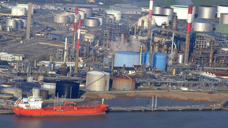 ENTRETIEN. Total peut-il être poursuivi pour son rôle face au réchauffement climatique ? | Home | Scoop.it