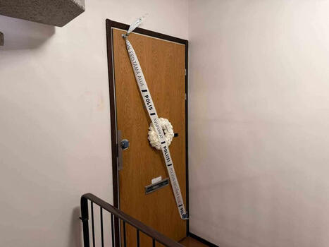 Poliisi ep&auml;ilee: Mies kuristi kahden lapsen &auml;idin kuoliaaksi &ndash; Teko ei p&auml;&auml;ttynyt siihen | 1Uutiset - Lukemisen t&auml;hden | Scoop.it