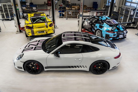 Porsche 911 Carrera S Endurance Racing Edition Celebrates Motorsport Glory | Porsche cars are amazing autos | Scoop.it