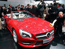 Mercedes putting Facebook into cars | News | Tech | London Free Press | Technology and Gadgets | Scoop.it