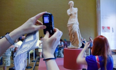 Step away from your cameraphone: Constantly taking photographs STOPS our brains remembering what happened | Fitness, Health, and Wellness | Scoop.it