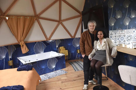 Aur&eacute;lia et S&eacute;bastien Naboulet ont cr&eacute;&eacute; leur h&eacute;bergement insolite &agrave; Concressault | Strat&eacute;gie de territoires et offices de tourisme | Scoop.it