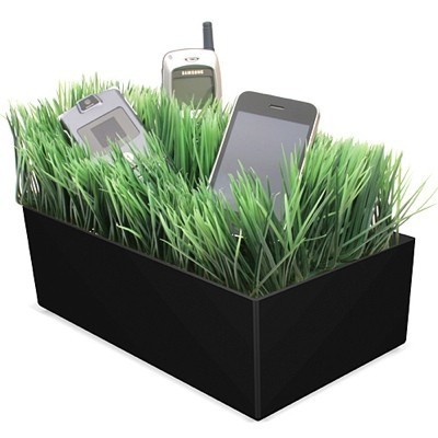 Grass Charging Valet | Art, Design & Technology | Scoop.it
