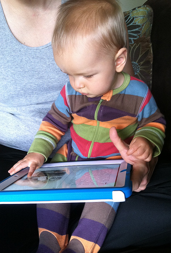 PLAYBACK: A Nuanced Look at Technology use in Early Childhood | Spotlight on Digital Media and Learning | Voices in the Feminine - Digital Delights | Scoop.it