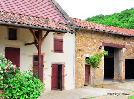 Domotique intégrée pour la rénovation d'une ferme en Bourgogne | Batiweb | Build Green, pour un habitat écologique | Scoop.it