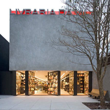 Livraria de Vila by Isay Weinfeld Arquitecto - Dezeen | Architecture Geek | Scoop.it