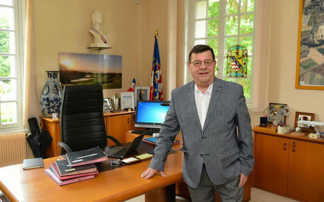 700 personnes réunies pour rendre un dernier hommage au maire Michel Thomas • | Office de Tourisme Grand Roissy | Scoop.it