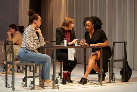 « Une femme se déplace », l'épatant conte musical de David Lescot  | Revue de presse théâtre | Scoop.it