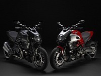 Muscle Bike Trio: Ducati Diavel, Yamaha VMAX and Triumph Rocket III | autoevolution | Ductalk: What's Up In The World Of Ducati | Scoop.it