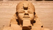 Un complot vieux de 3.000 ans révélé: Ramsès III a eu la gorge tranchée | Mais n'importe quoi ! | Scoop.it