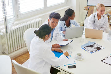 Formation infirmi&egrave;re : la r&eacute;forme victime d'un bras de fer entre les r&eacute;gions et l'&eacute;tat | GRIEPS | Scoop.it