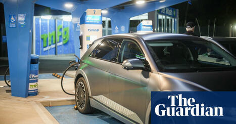 Carmakers ramp up pressure on chancellor for EV sales subsidies | Electric, hybrid and low-emission cars | The Guardian | Microeconomics: IB Economics | Scoop.it