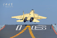 Premières qualifications obtenues par des pilotes de J-15 sur le porte-avions Liaoning | DEFENSE NEWS | Scoop.it