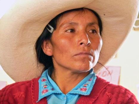 Pérou: Maxima, la paysanne andine qui résiste à un géant minier | Questions de développement ... | Scoop.it