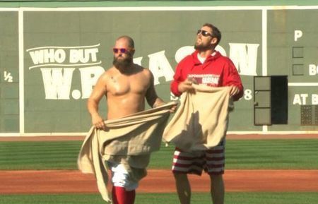 Mike Napoli gets his tan on at Fenway Park | Larry Brown Sports | Boston, you're my home | Scoop.it