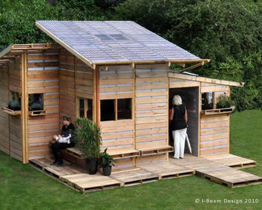 Chalets en palettes : 1 visseuse, 1 serre-joint et 1semaine top chrono ... | Ces infos qui nous font du bien | Scoop.it