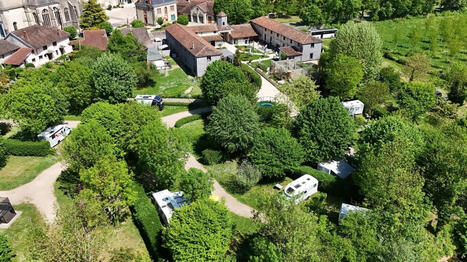 &laquo;&nbsp;On n&rsquo;avait aucune exp&eacute;rience&nbsp;&raquo;&nbsp;: en huit ans, ce petit camping abandonn&eacute; est devenu l&rsquo;un des meilleurs de France | Les evolutions de l'offre touristique | Scoop.it