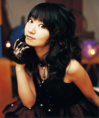 Nana Mizuki lanzará este verano los temas de Nanoha, Dog Days y BLOOD-C: The Last Dark | Noticias Anime [es] | Scoop.it