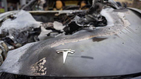 Tesla could crash 60%, JPMorgan warns with 'high caution' &mdash; but betting against the 'Musk premium' has burned investors | Financial Markets Report  - Transforming Money Into Wealth | Scoop.it