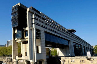 Croissance, chômage : la menace de stagnation plane sur l'économie française | Finances - Fiscalité - LOF 2025 | Scoop.it