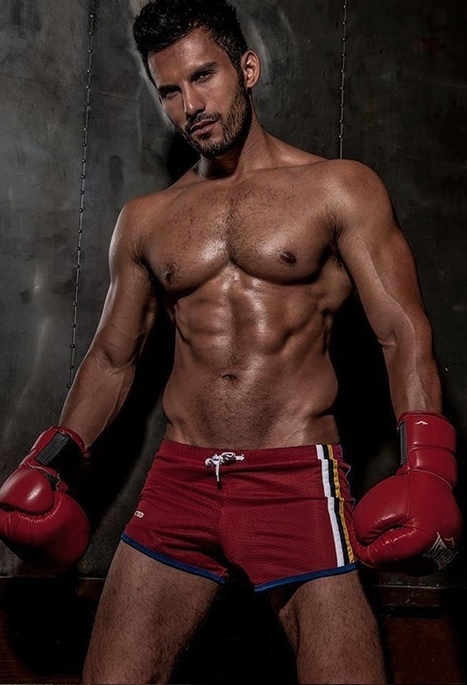 erotic-co: More men... | QUEERWORLD! | Scoop.it