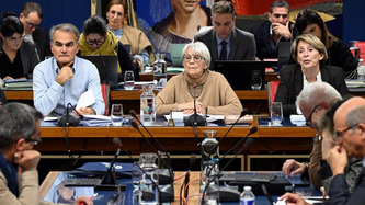 "Peut-on rester premier adjoint en construisant une liste contre la majorité ?" : en fin de conseil municipal, l’interrogation a remis le feu aux poudres | Politiques publiques et société | Scoop.it