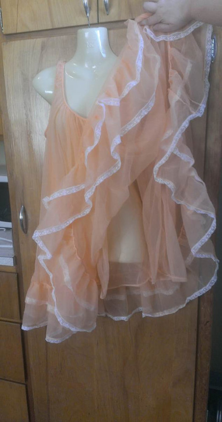 Vintage  Miss Elaine Babydoll Nightie Dual Layers Peach Chiffon with White Lace Fluffy Light Orange Cloud | Antiques & Vintage Collectibles | Scoop.it