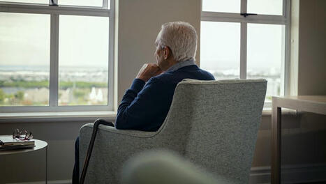 Suicide des personnes âgées : comment protéger cette population à risque ? | Actualité sanitaire et sociale - CRDI Croix-Rouge Compétence                               Hauts-de-France | Scoop.it