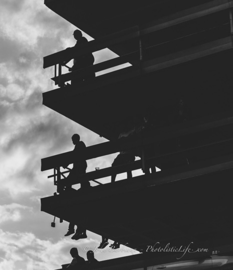 Don't Be A Cliché - Create Dynamic Street Photography Instead | Photography by products | Scoop.it