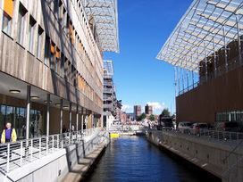 Standalone web application with executable Tomcat | NoBlogDefFound | Devops for Growth | Scoop.it