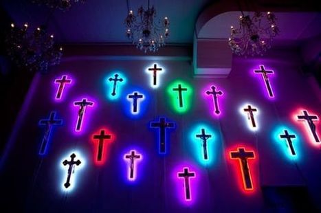 Neon crucifix by artist Stefan Strumbel | Art Installations, Sculpture, Contemporary Art | Scoop.it