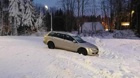 Joku yritti tuhota upouuden ladun farmariautollaan Espoossa – Auto juuttui lumihankeen - HS-Espoo | 1Uutiset - Lukemisen tähden | Scoop.it