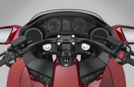 Instrument Console of 2014 Honda CTX1300 | Maxabout Motorcycles | Scoop.it