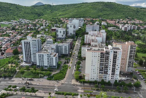 Fermeture d'Auchan. “C’est un beau quartier, il n’y a pas de raison d’avoir peur" : les habitants de Croix-de-Neyrat à Clermont-Ferrand parlent de leur lieu de vie | Labo Cités - L'actualité de la politique de la ville en Auvergne-Rhône-Alpes | Scoop.it