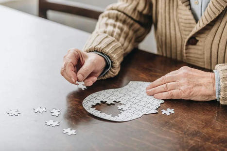 Diferencias entre los cambios de memoria y los signos de demencia | Alzheimer y más (Boletín nº 70) | Scoop.it