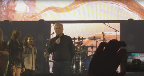 Richard Dawkins aparece en vivo en concierto de Nightwish ~ De Avanzada | Religiones. Una visión crítica | Scoop.it