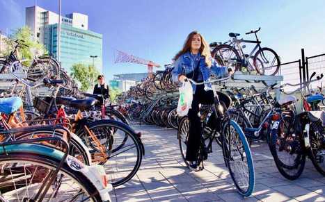 Bicycle lovers in the Netherlands to be hit with fine for using mobile phones while cycling | #Mobility #cyclisme #laws | 21st Century Innovative Technologies and Developments as also discoveries, curiosity ( insolite)... | Scoop.it